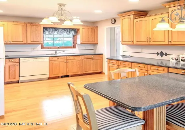 4th image of 412 Bayview Ave, Bayville, NJ 08721 | MLS# 22621458