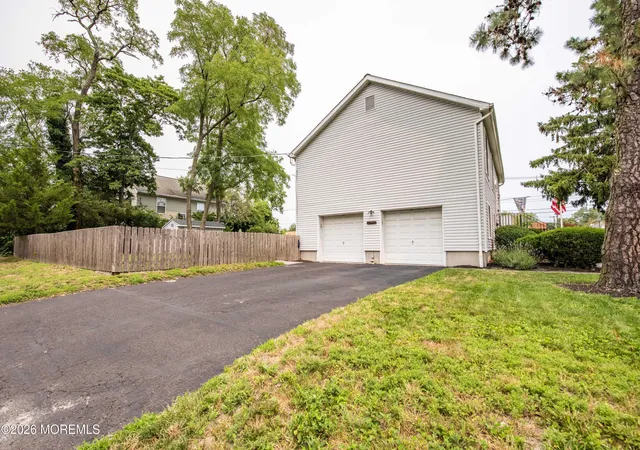 5th image of 1162 Hilltop Dr, Wall Township, NJ 07719 | MLS# 22621509