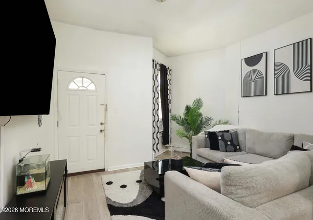 5th image of 92 Chestnut St, East Orange, NJ 07018 | MLS# 22621449