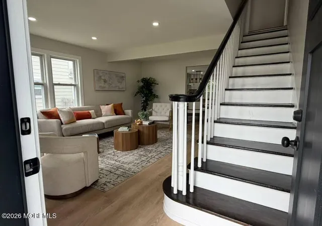 Photo 2 of Single family home for sale at 33 Morris St, Burlington, NJ 08016 | MLS# 22623373 | Listing updated on 2026-08-26