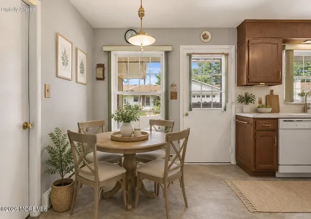 Photo 2 of Single family home for sale at 995 Argyll Cir #B, Lakewood, NJ 08701 | MLS# 22627311 | Listing updated on 2026-09-18
