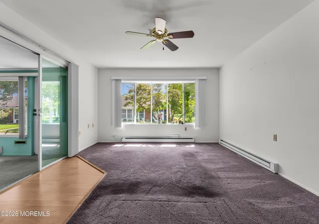 Photo 4 of Single family home for sale at 995 Argyll Cir #B, Lakewood, NJ 08701 | MLS# 22627311 | Listing updated on 2026-09-18