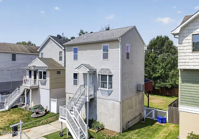 Photo 2 of Single family home for sale at 907 Harris Ave, Union Beach, NJ 07735 | MLS# 22627345 | Listing updated on 2026-09-14
