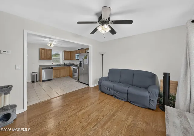 Photo 4 of Single family home for sale at 907 Harris Ave, Union Beach, NJ 07735 | MLS# 22627345 | Listing updated on 2026-09-14