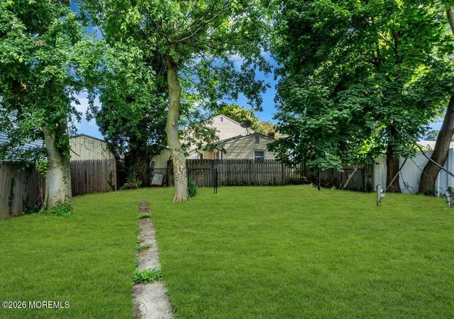 33rd image of 323 Monmouth Ave, Leonardo, NJ 07737 | MLS# 22626318