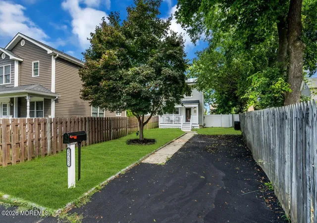 4th image of 323 Monmouth Ave, Leonardo, NJ 07737 | MLS# 22626318