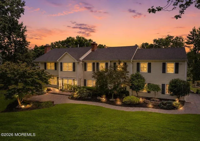 Photo 4 of Single family home for sale at 61 Laurelwood Dr, Colts Neck, NJ 07722 | MLS# 22626458 | Listing updated on 2026-10-29
