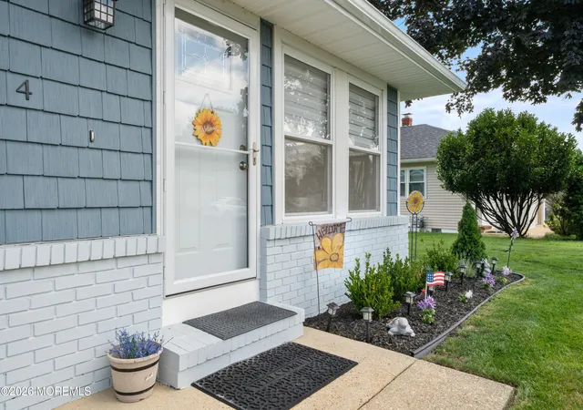 5th image of 334 Curacao St, Toms River, NJ 08757 | MLS# 22626180