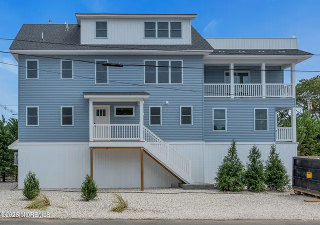 Photo 2 of Single family home for sale at 724 Bay Ave, Brick, NJ 08724 | MLS# 22624951 | Listing updated on 2026-08-29