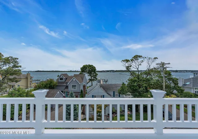 Photo 3 of Single family home for sale at 724 Bay Ave, Brick, NJ 08724 | MLS# 22624951 | Listing updated on 2026-09-21