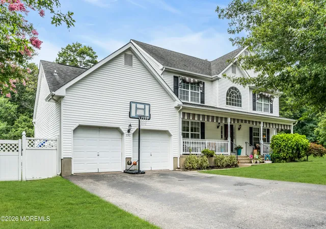 Photo 2 of Single family home for sale at 151 Lester Rd, Toms River, NJ 08753 | MLS# 22626369 | Listing updated on 2026-09-15
