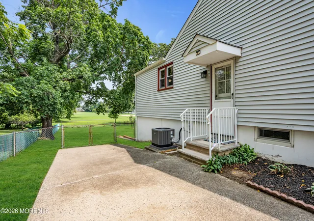 Photo 3 of Single family home for sale at 97 High St, Eatontown, NJ 07724 | MLS# 22626989 | Listing updated on 2026-09-22