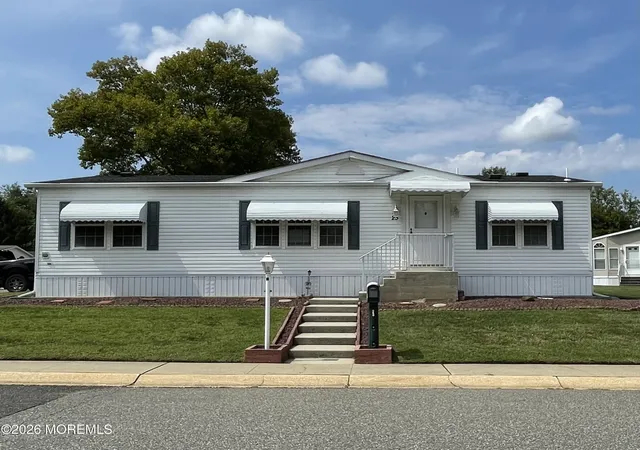 2nd image of 23 Brookside Wy, Freehold, NJ 07728 | MLS# 22625231