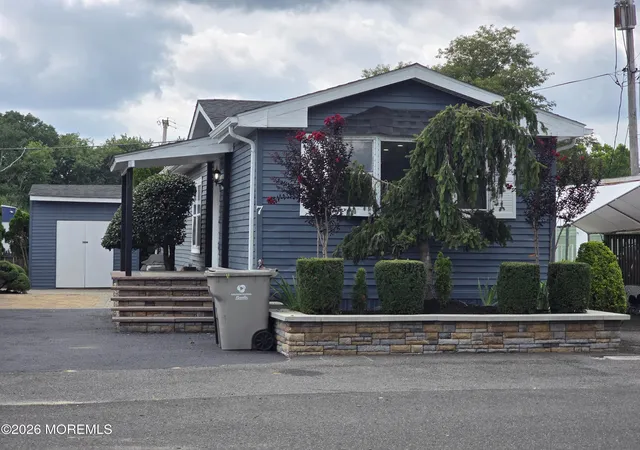 3rd image of 7 Shady Lake Cir, Jackson, NJ 08527 | MLS# 22626106