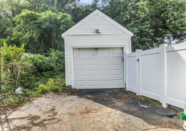 3rd image of 398 Riverdale Dr, Keyport, NJ 07735 | MLS# 22626100