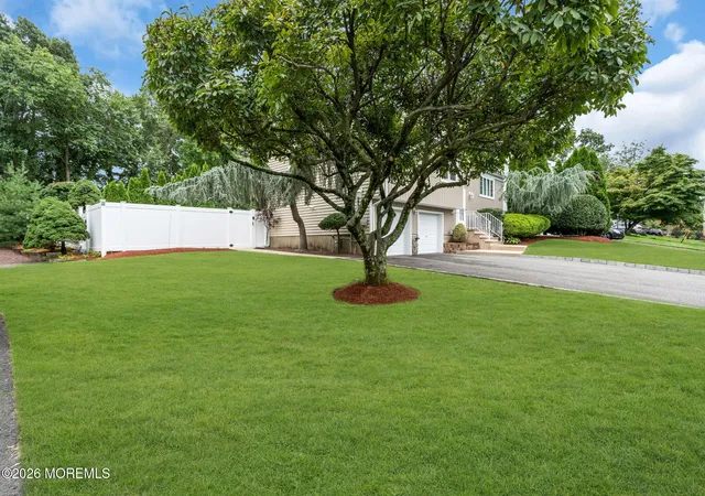 Photo 3 of Single family home for sale at 205 Arizona Dr, Brick, NJ 08723 | MLS# 22627200 | Listing updated on 2026-09-17