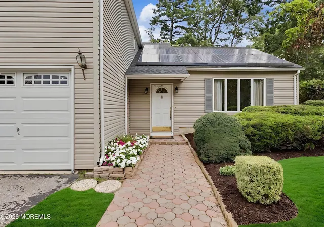 Photo 4 of Sale Pending at 1005 Eastwind Ave, Toms River, NJ 08753 | MLS# 22626440 | Listing updated on 2026-10-06