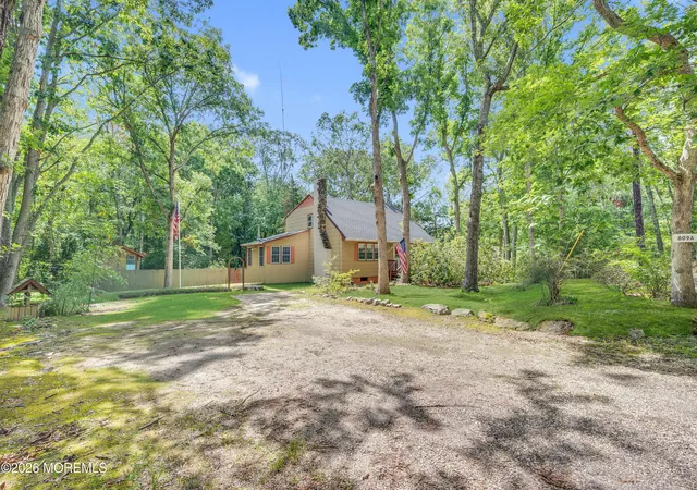 1st image of 809 A W Bay Ave, Barnegat, NJ 08005 | MLS# 22625369