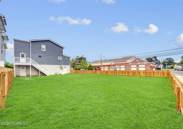 2nd image of 37 Circuit St, Keansburg, NJ 07734 | MLS# 22625535