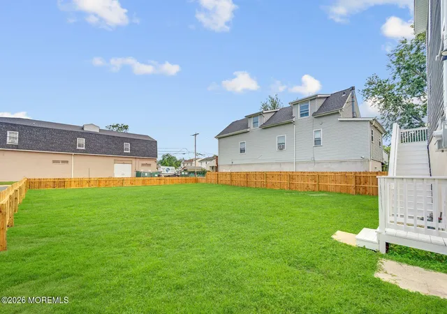 Photo 3 of Single family home for sale at 37 Circuit St, Keansburg, NJ 07734 | MLS# 22625535 | Listing updated on 2026-08-28