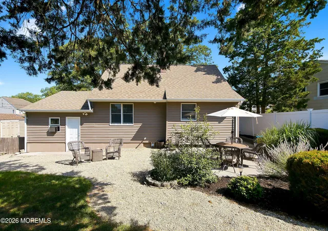 24th image of 1 Fairway Dr, Toms River, NJ 08753 | MLS# 22625584