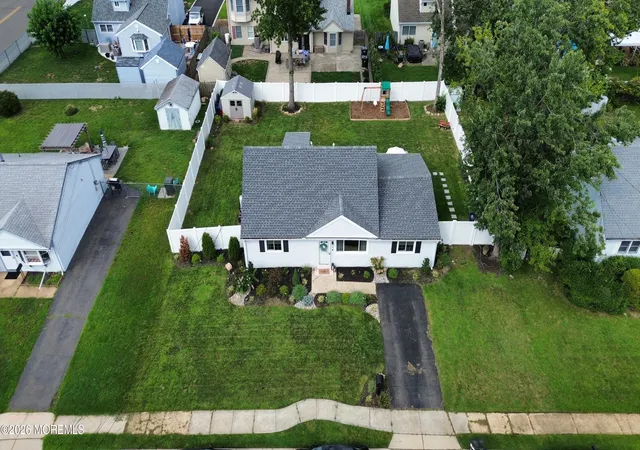 4th image of 3 Redwood Ter, Hazlet, NJ 07730 | MLS# 22626791