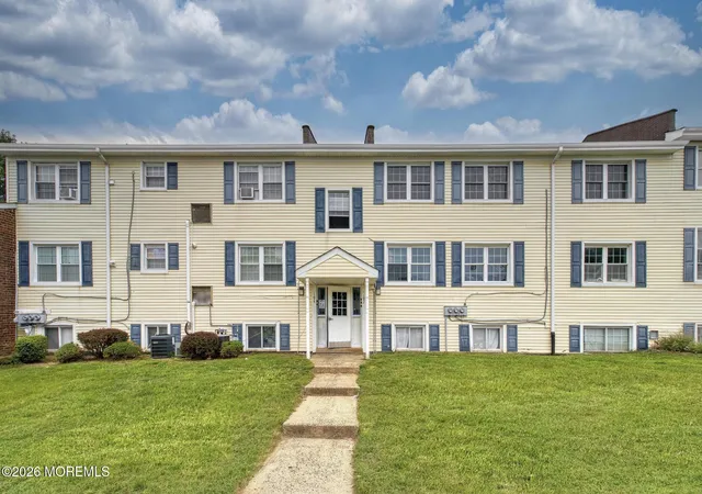 1st image of 192 Sawmill Rd #B, Brick, NJ 08724 | MLS# 22625692
