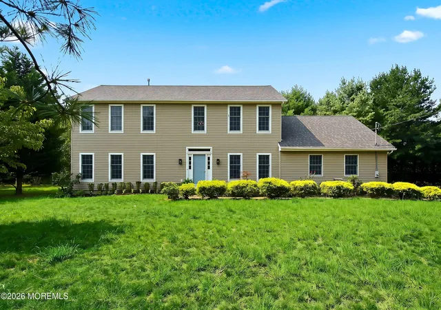 Photo 2 of Single family home for sale at 2901 Allenwood Lakewood Rd, Allenwood, NJ 08720 | MLS# 22625750 | Listing updated on 2026-09-14