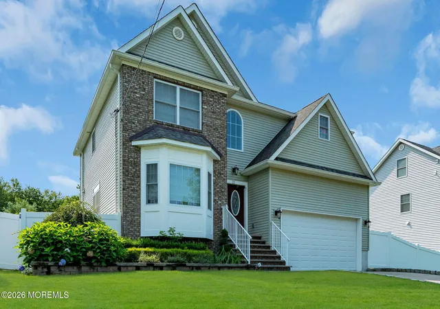 Photo 3 of Single family home for sale at 22 Wicker Pl, Morganville, NJ 07751 | MLS# 22626717 | Listing updated on 2026-10-05