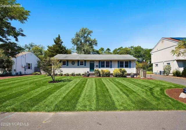 Photo 1 of Single family home for sale at 62 Parkway Dr, Brick, NJ 08723 | MLS# 22625971 | Listing updated on 2026-09-13