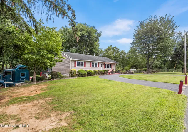 Photo 2 of Sale Pending at 7 Chambers Rd, Millstone, NJ 08510 | MLS# 22627012 | Listing updated on 2026-09-11