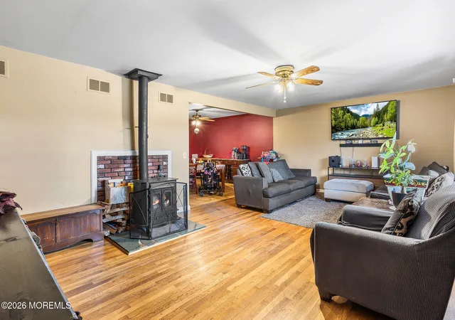 Photo 3 of Sale Pending at 7 Chambers Rd, Millstone, NJ 08510 | MLS# 22627012 | Listing updated on 2026-09-11