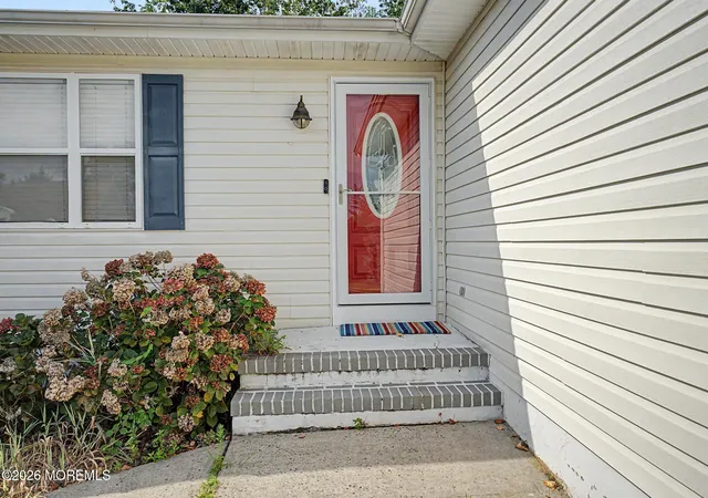 Photo 2 of Single family home for sale at 442 Mulberry Pl, Brick, NJ 08723 | MLS# 22626150 | Listing updated on 2026-09-13
