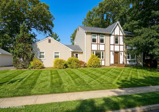 Photo 3 of Sale Pending at 141 Jennifer Dr, Lakewood, NJ 08701 | MLS# 22626204 | Listing updated on 2026-09-01