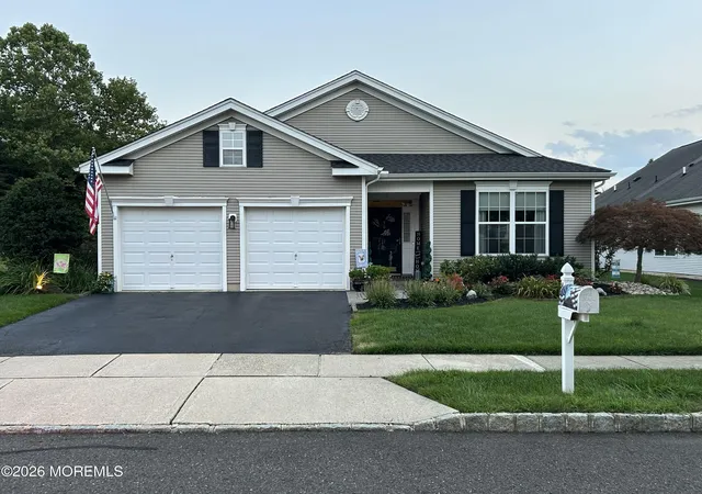 Photo 1 of Sale Pending at 4 Mayflower Ct, Allentown, NJ 08501 | MLS# 22626520 | Listing updated on 2026-09-21