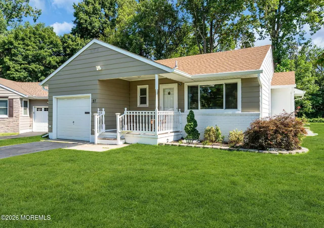 5th image of 27 Hare Bell Holw Holw, Toms River, NJ 08755 | MLS# 22625894