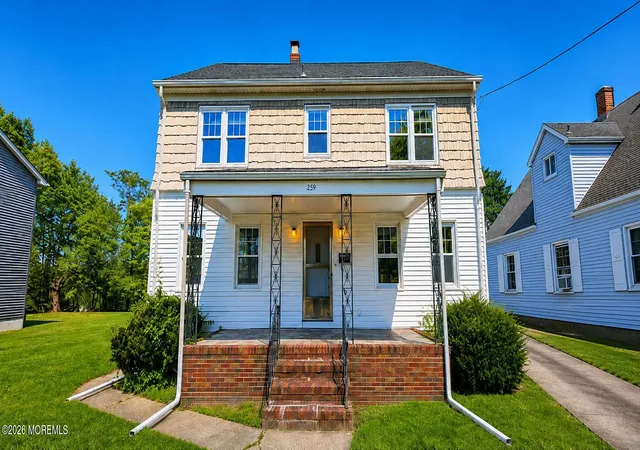 1st image of 259 Macarthur Ave, Sayreville, NJ 08872 | MLS# 22625994