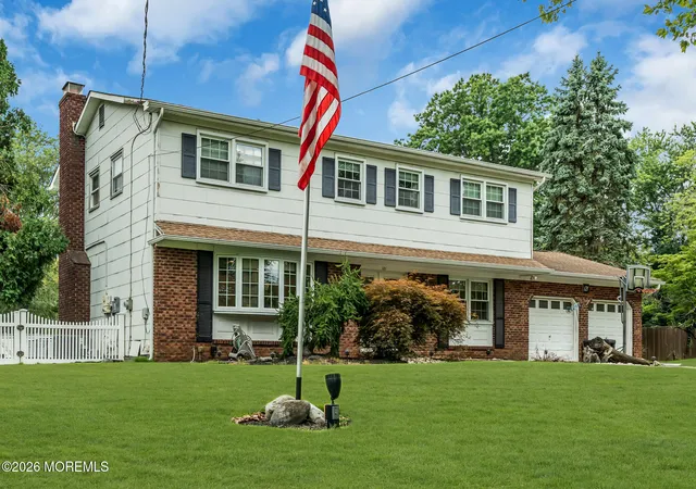 3rd image of 121 Bar Harbor Rd S, Freehold, NJ 07728 | MLS# 22626121