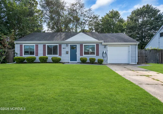 Photo 3 of Single family home for sale at 1644 Union Ave, Hazlet, NJ 07730 | MLS# 22626299 | Listing updated on 2026-09-17