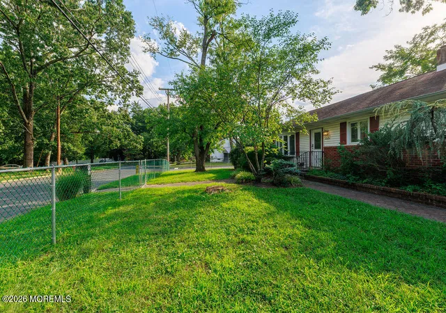 Photo 3 of Single family home for sale at 614 Caranetta Dr, Lakewood, NJ 08701 | MLS# 22626177 | Listing updated on 2026-10-08