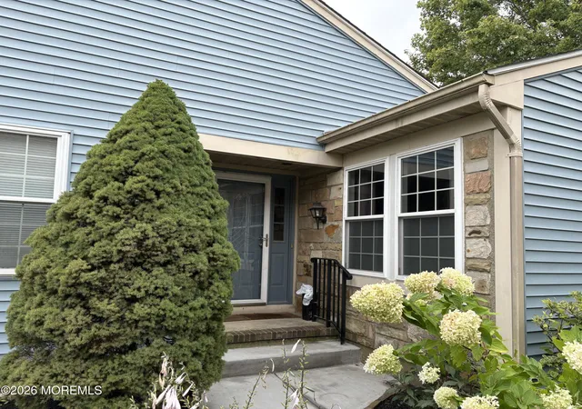 Photo 1 of Sale Pending at 11 John Paul Jones Dr, Monroe, NJ 08831 | MLS# 22626167 | Listing updated on 2026-09-29