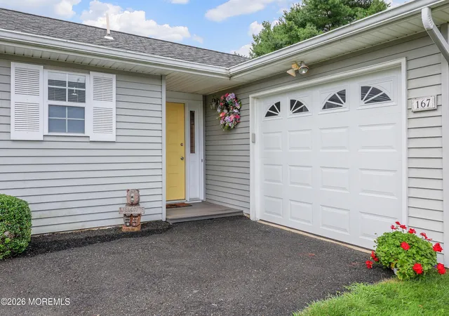 Photo 3 of Sale Pending at 167 Everest Dr S, Brick, NJ 08724 | MLS# 22626096 | Listing updated on 2026-08-30