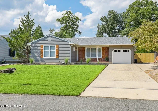 2nd image of 1078 Treasure Ave, Manahawkin, NJ 08050 | MLS# 22626146