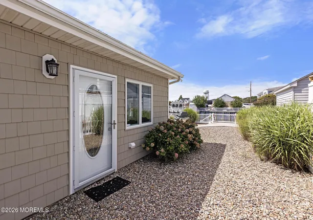 3rd image of 36 Dorothy Dr, Manahawkin, NJ 08050 | MLS# 22626082