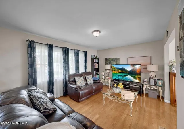 4th image of 40 Wood St, Keansburg, NJ 07734 | MLS# 22626083