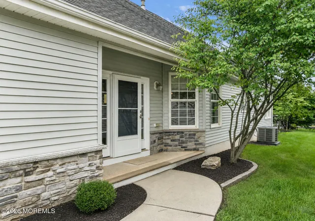 3rd image of 29 Constitution Wy, Somerset, NJ 08873 | MLS# 22626108