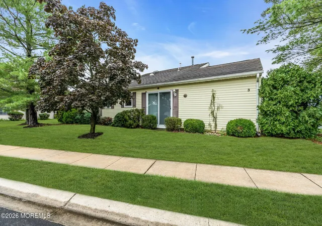 15th image of 3 Ivy Ridge Close, Freehold, NJ 07728 | MLS# 22626118