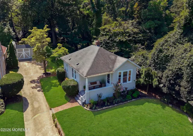 2nd image of 642 Locust Point Rd, Rumson, NJ 07760 | MLS# 22626159