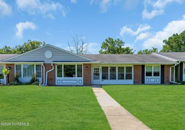 1st image of 605b Lake Point Dr #B, Lakewood, NJ 08701 | MLS# 22626192