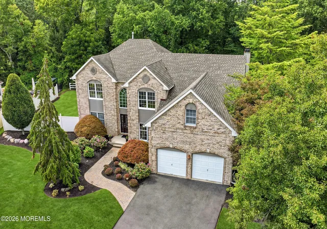 Photo 3 of Sale Pending at 48 Vardon Wy, Farmingdale, NJ 07727 | MLS# 22626223 | Listing updated on 2026-09-14